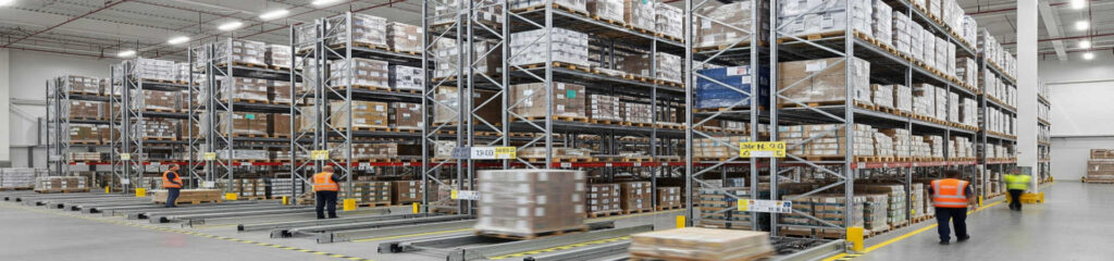 Palete e sistema de armazenagem